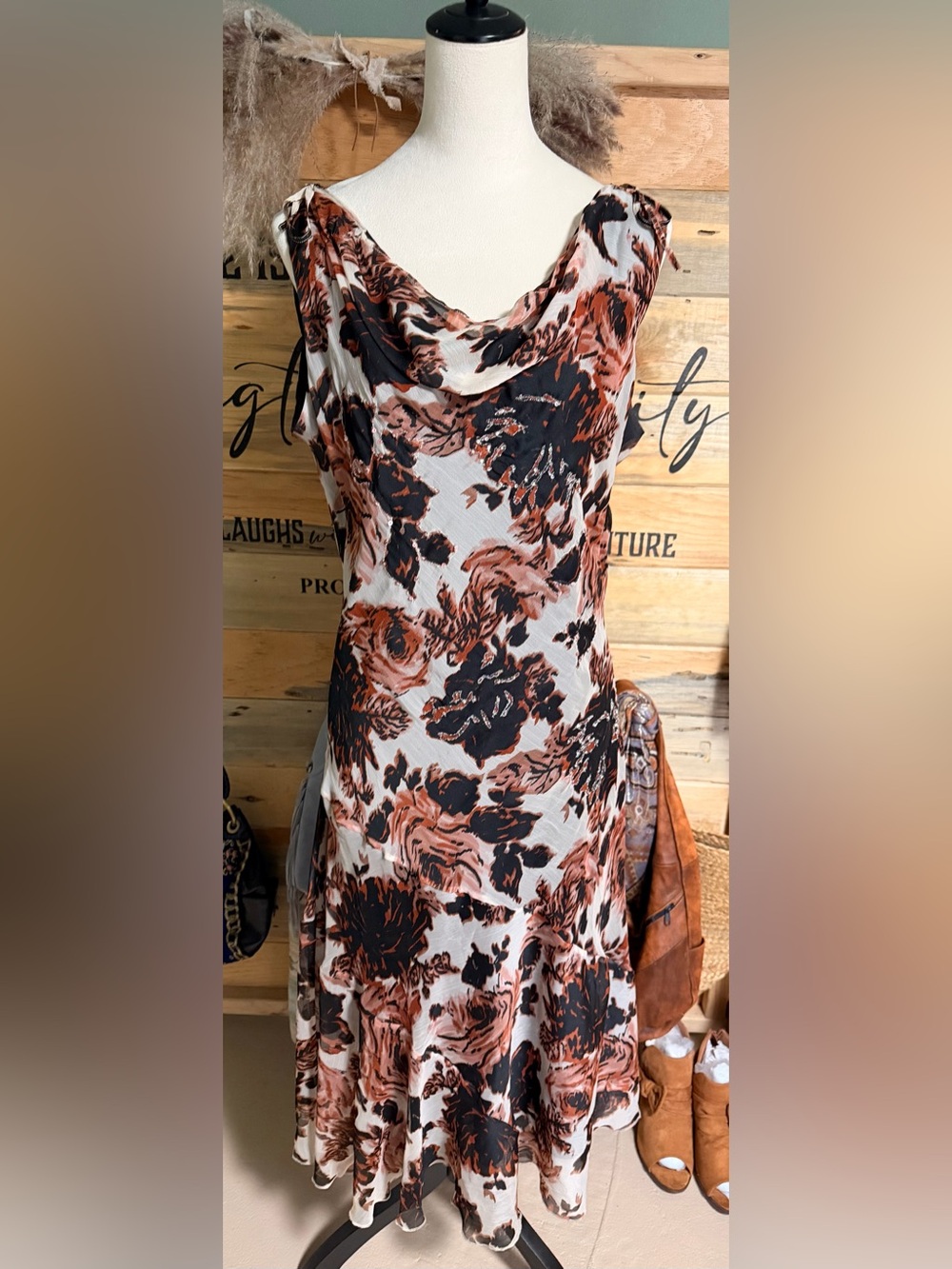 Vintage midi dress